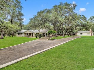 108 Bambi Dr, Boerne, TX 78006