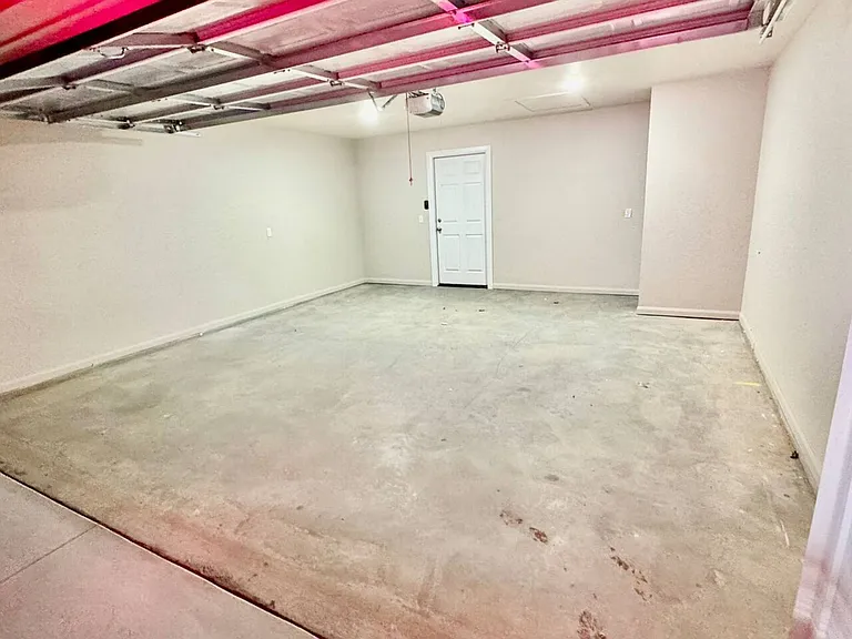 203 Gray St — Photo 21
