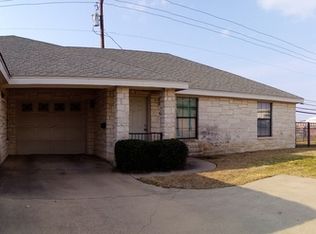 1901 N Ws Young Dr #C, Fort Hood, TX 76544