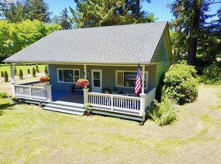 15442 S Wind Ln, Brookings, OR 97415