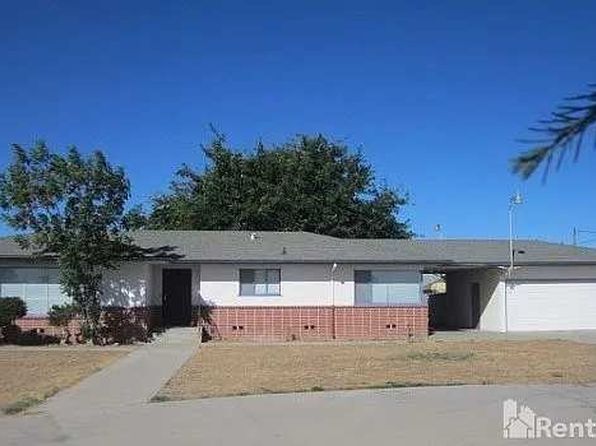 3871 S Clovis Ave