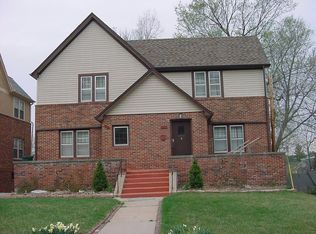 512 S 55th St, Omaha, NE 68106