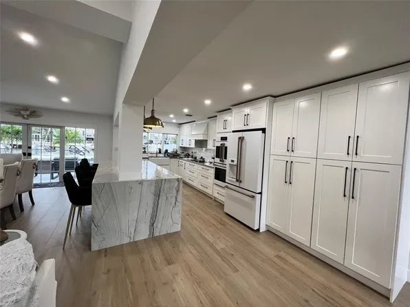 3000 Jasmine Ter, Delray Beach, FL 33483