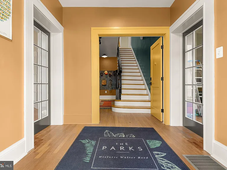 1010 Main Dr NW #PENTHOUSE — Photo 2