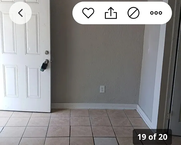 1419 Brady St — Photo 3