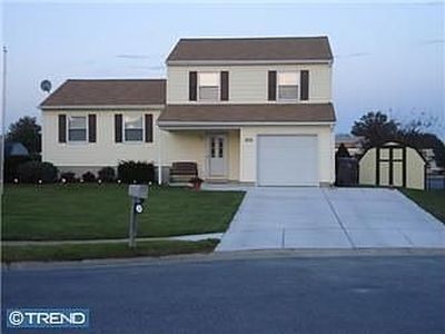 32 Yorktown Rd, New Castle, DE, 19720