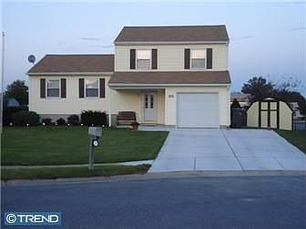 32 Yorktown Rd