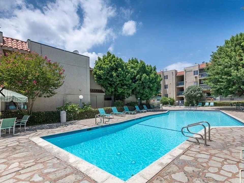 1st image of 18307 Burbank Blvd Unit 108