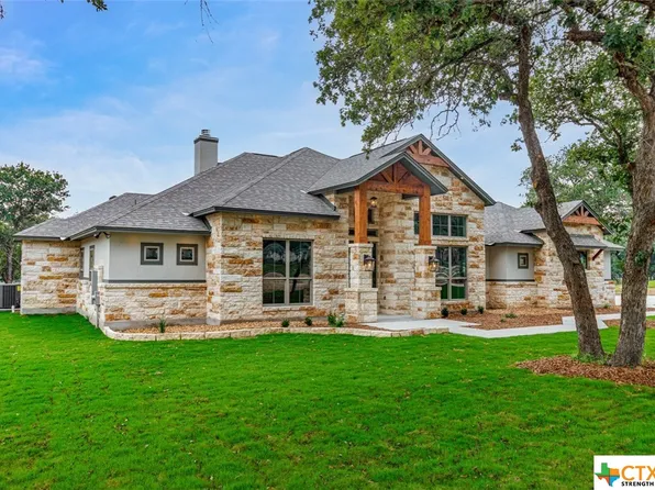 188 Bobby Lynn Dr, Adkins, TX 78101