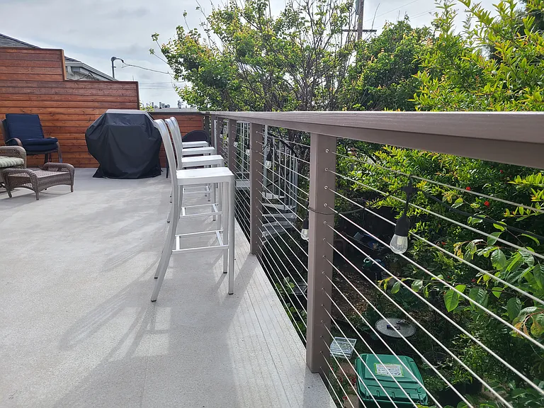 1052B Loring St — Photo 7