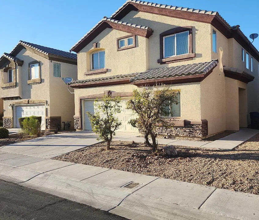 9662 Ziegler Ave