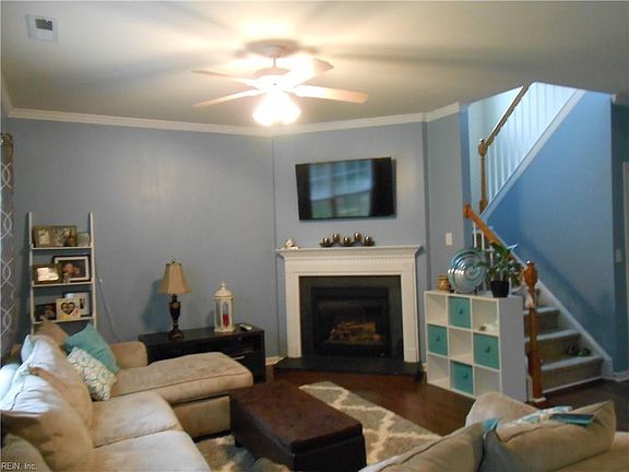 5th image of 2044 Sweetwood Dr