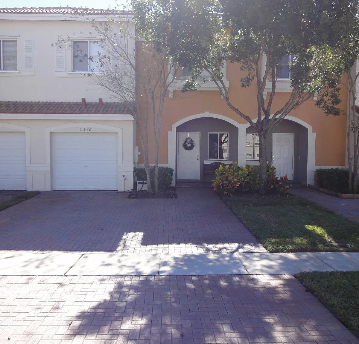 3 bed, 2.5 bath, 1700 sqft, $3,100 — Photo 1