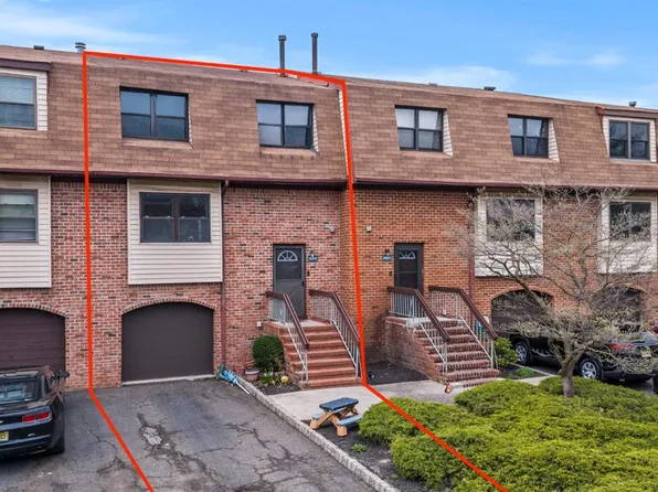 4204 N Oaks Blvd, North Brunswick, NJ 08902