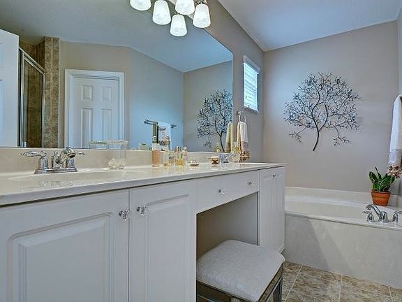 5th image of 7257 Briella Dr