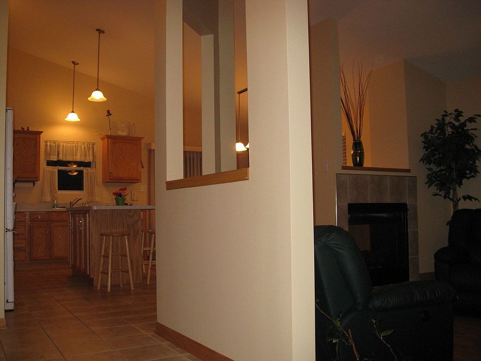 1st image of 4638 Newberry Ave