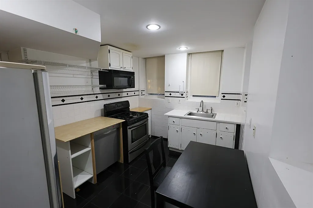 1 bed, 1.0 bath, 600 sqft, $2,550 — Photo 3