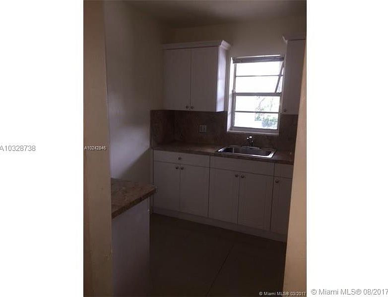 2nd image of 4165 SW 67th Ave APT 215B