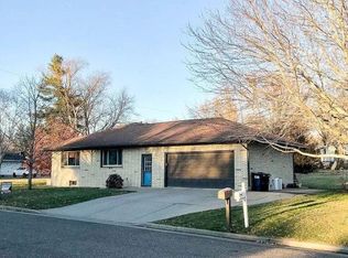 605 Orange St, Prescott, WI 54021
