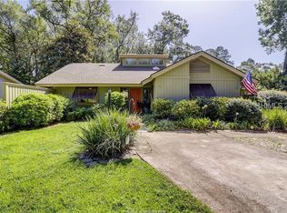 11 Chickadee Rd, Hilton Head Island, SC 29926