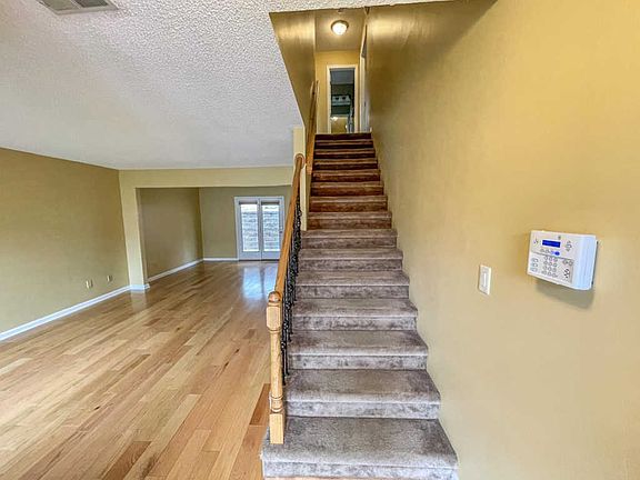 3rd image of 1725 W Lakeview Dr Unit 45