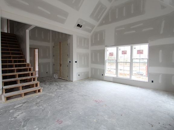 4th image of 315 Timber Ln #20-lot 20