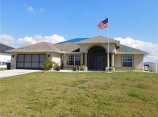 1245 NW 37th Pl, Cape Coral, FL 33993