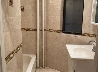 640 Warren St #3RR, Brooklyn, NY 11217