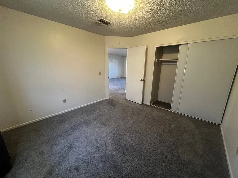 6326 Bagley Ave — Photo 28