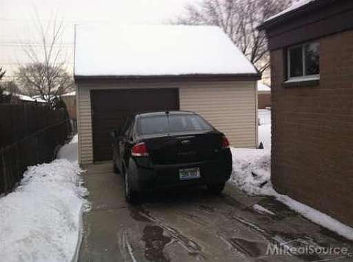 2nd image of 32556 Dowland Dr