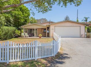 1326 E Fallbrook St, Fallbrook, CA 92028