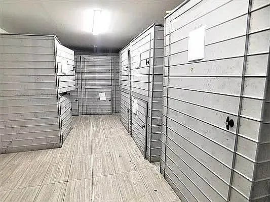 Rented by Bruma Realty LLC | media 10