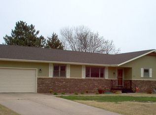 204 W Normal Dr, Lindsborg, KS 67456