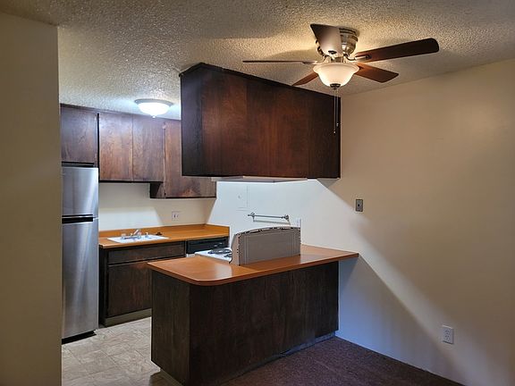 5th image of 2515 H St