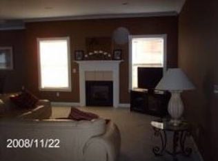 1497 Hogan Rd, Burns, TN 37029