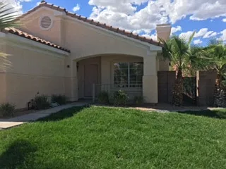 Summerlin Single Story Home on Corner Lot with Pet Friendly Owners/Fenced Yard/Tile — Photo 1