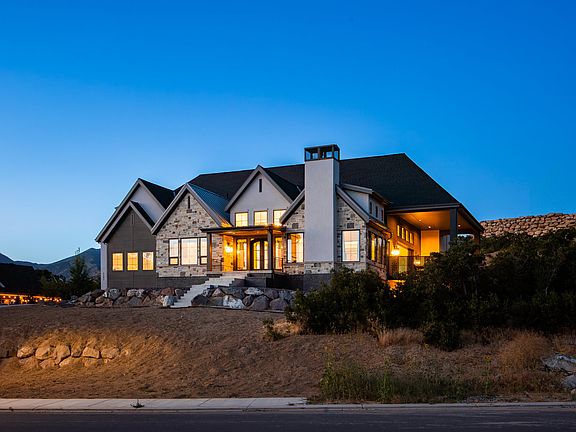 2nd image of 3247 S Mapleton Estates Dr