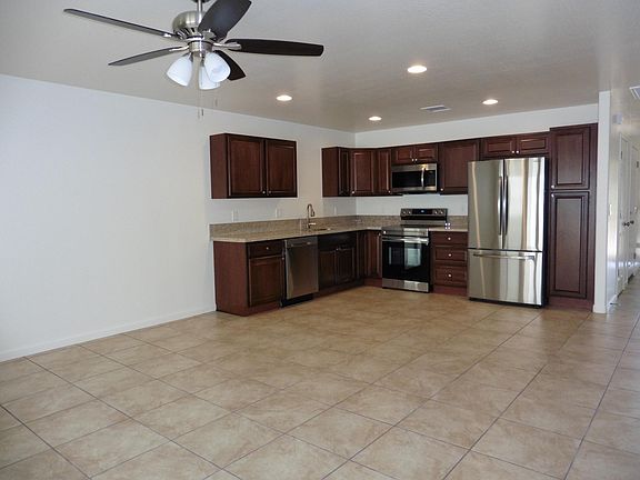 4th image of 9166 E Lakeshore Dr