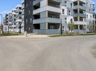 775 Sterling Lyon Pkwy #401, Winnipeg, MB R3P1H1