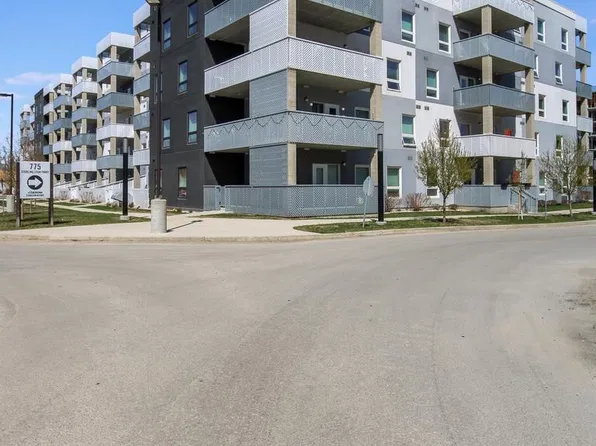 775 Sterling Lyon Pkwy #401, Winnipeg, MB R3P 1H1