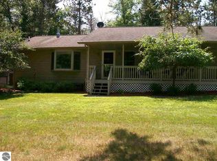 1706 Pontiac Trl, West Branch, MI 48661