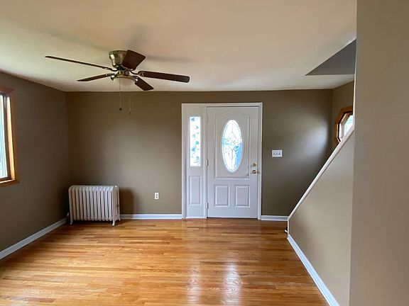 2nd image of 520 E Lackawanna Ave