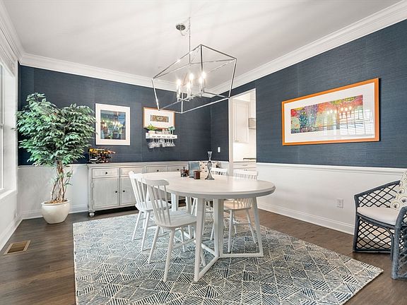 4th image of 65 Glen Ellen Blvd #65