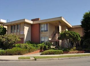 100 E Hillcrest Blvd APT 12, Inglewood, CA 90301