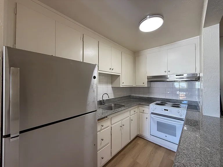2020 Channing Way — Photo 26