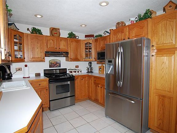 5th image of 15415 S Patrick Ct