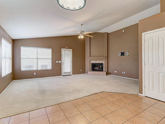 3rd image of 4302 E Lone Cactus Dr