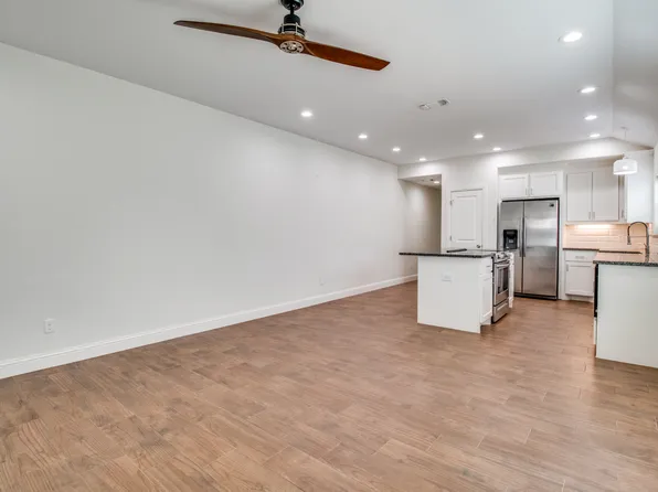 614 E College St, Sherman, TX 75090