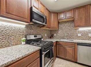868 E Alvarado St APT 44, Fallbrook, CA 92028