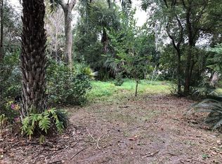 N Clara Ave, Deland, FL 32720